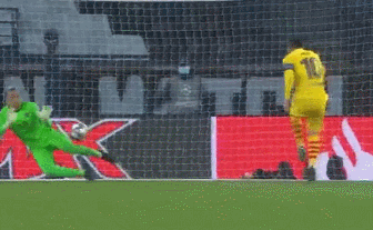 梅西比赛瞬间。