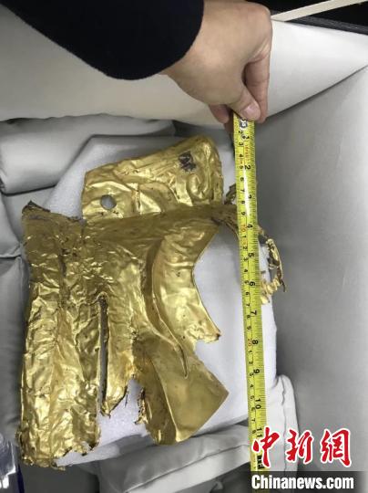 黄金面具。三星堆博物馆官方公众号供图 三星堆博物馆官方公众号 摄