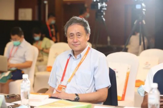 资料图：校园足球专家张路。供图