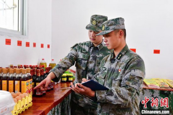 高原军营&ldquo;光盘&rdquo;行动：厉行节约反对浪费