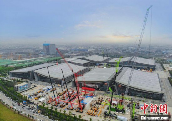 长沙国际工程机械展览会吸引海内外行业大咖参展。(资料图) 杨华峰 摄