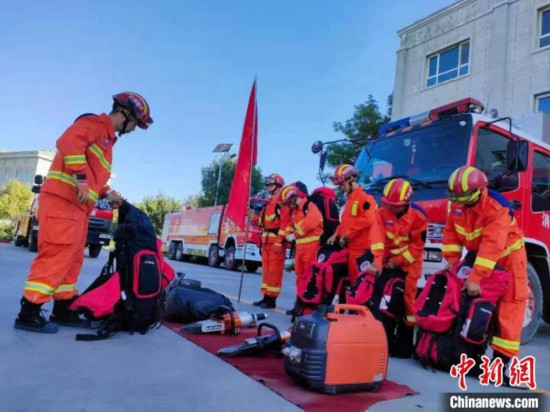 新疆昭苏县4.5级地震目前无人员伤亡和财产损失报告