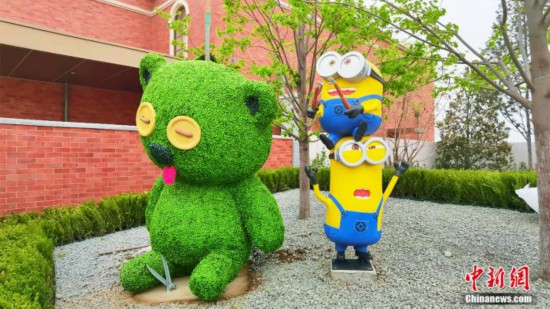 小黄人乐园景观照 中建二局供图