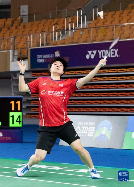 首轮比赛|羽毛球——韩国大师赛：何冰娇首轮晋级