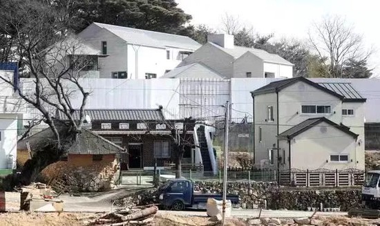 文在寅在老家梁山新建的住宅