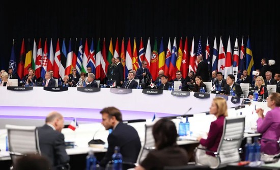 6月底北约通过新战略概念,称俄罗斯是“最大且直接的威胁”。图源:视觉中国