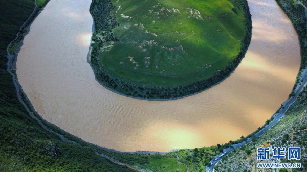 【走进三江源】“飞阅”三江源:壮美通天河
