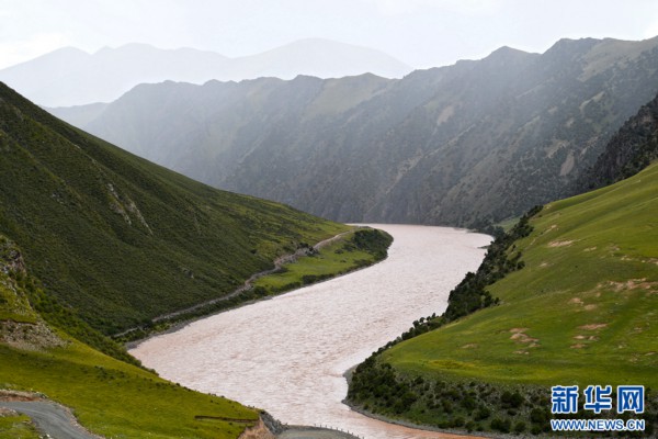 【走进三江源】“飞阅”三江源:壮美通天河