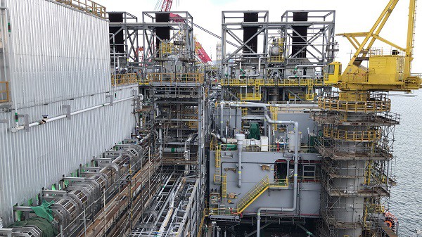 这是吊装集成模块。国务院国资委网站 陈航 摄 