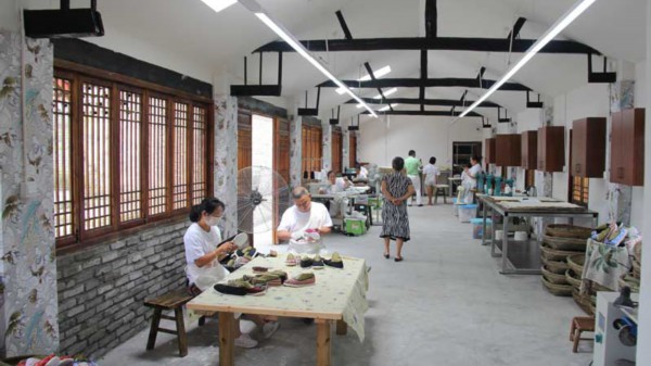 【组图】&ldquo;看美丽乡村 庆改革开放&rdquo;系列直播活动：成都市郫都区战旗村