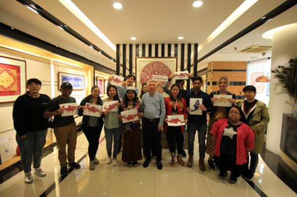 Changzhou welcomes expat group with local tea culture
