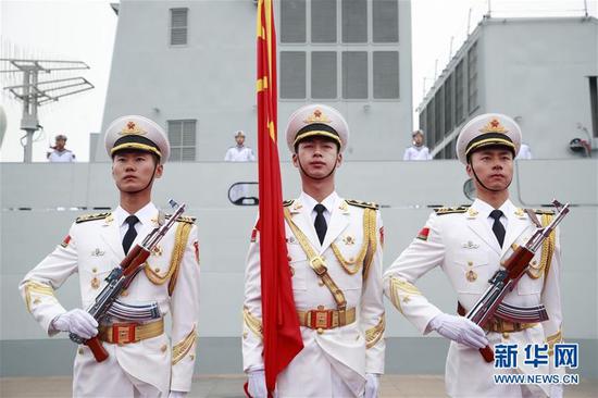 中国人民解放军海军仪仗队列队
