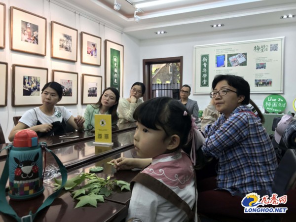 场景复原与专题展