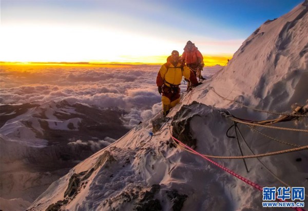 （体育&middot;专题）（8）西藏拉萨喜马拉雅登山向导学校的20年