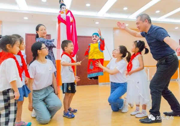 傲娇！如皋今天又上人民日报啦！这次是童心+非遗文化......