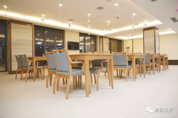 今天在万千瞩目中，启东市社会福利中心正式投入运营