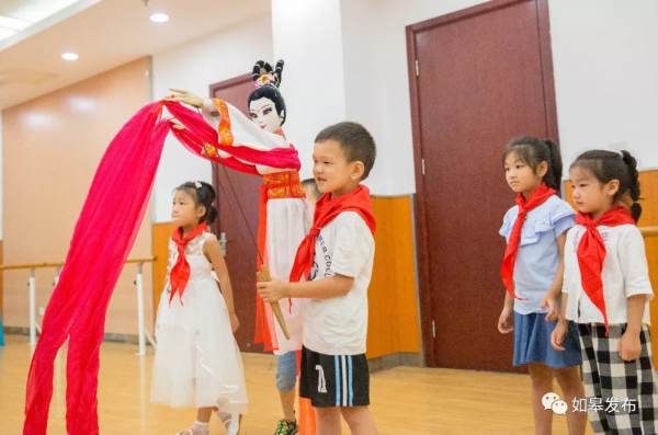傲娇！如皋今天又上人民日报啦！这次是童心+非遗文化......