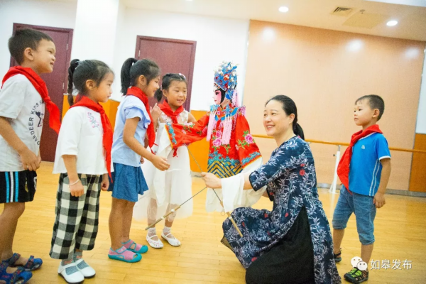 傲娇！如皋今天又上人民日报啦！这次是童心+非遗文化......