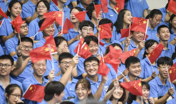 江苏海洋大学迎来首批新生！“网红校长”激情演讲再次刷屏！