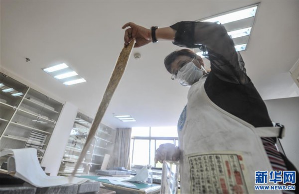 （文化）（1）西藏修复3000余页珍贵濒危古籍文献