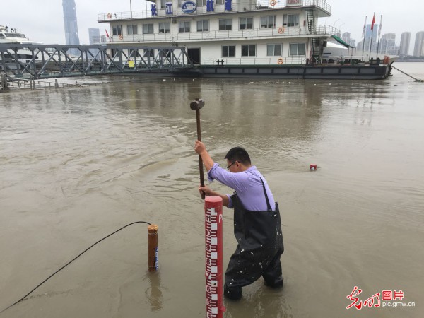 【中国梦·大国工匠篇】“80后”水文人罗兴 守护一江清水向东流