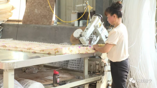 壮丽70年·穿越时空话变迁（六）| 从“车马邮路”到“万物互联”