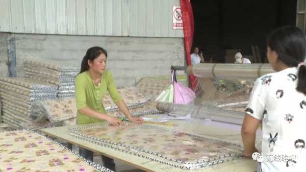 壮丽70年·穿越时空话变迁（六）| 从“车马邮路”到“万物互联”