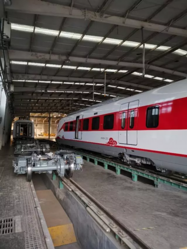 连云港市郊铁路最新进展！列车外观是这样的…