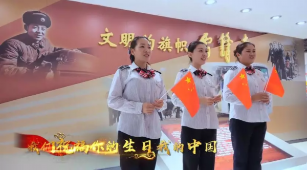 挂国旗啦！连云港一片“中国红”！