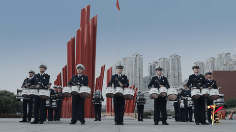 “击”情表白：用消防员的节奏感祝福祖国！