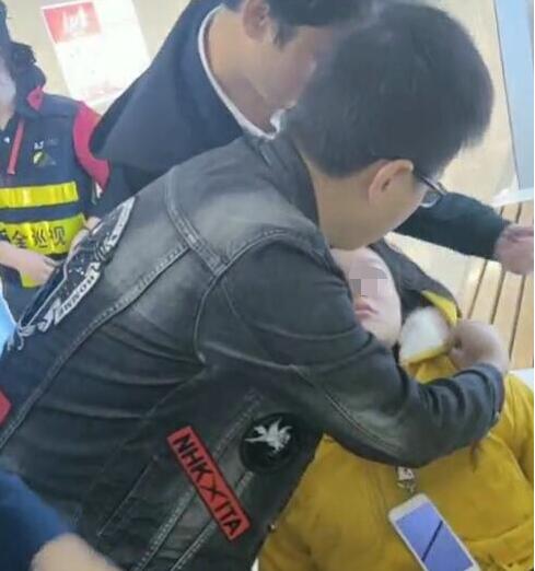 苏州医生张力，好样的！