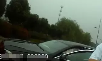 无锡一玛莎拉蒂接亲出事！新娘还没接到却……结次婚损失百万！