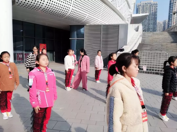 全国双冠军！如皋城北这所小学的女娃太厉害了！