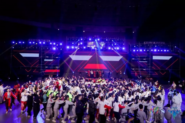 全国双冠军！如皋城北这所小学的女娃太厉害了！