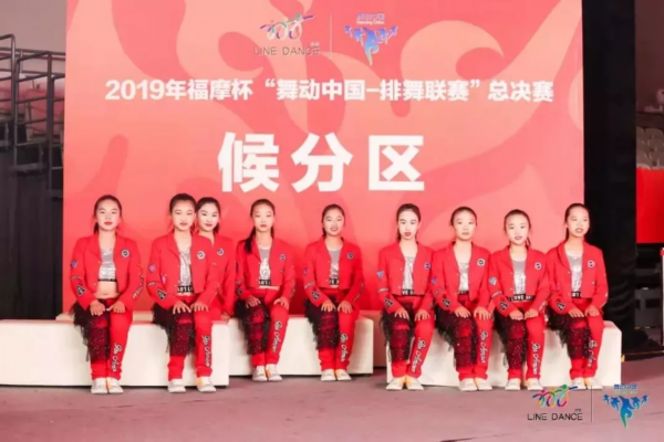 全国双冠军！如皋城北这所小学的女娃太厉害了！