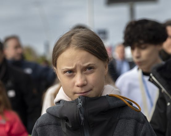 ▲图为格雷塔抵达西班牙马德里,图片来自视觉中国