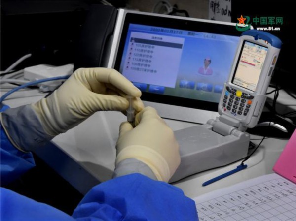 因为有你们,武汉走进了一个温暖的春天