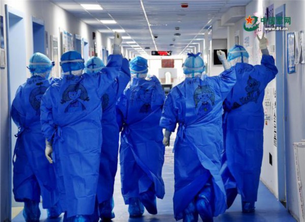 因为有你们,武汉走进了一个温暖的春天