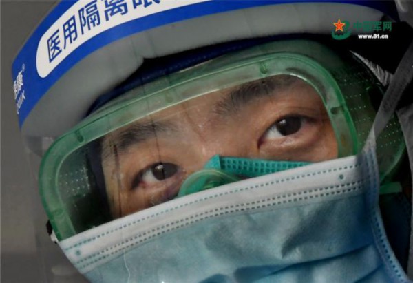 因为有你们,武汉走进了一个温暖的春天