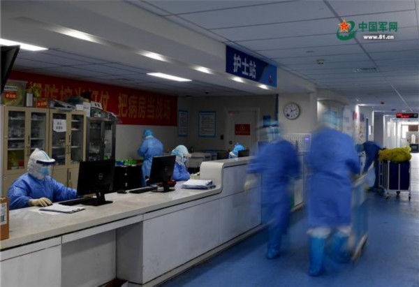 因为有你们,武汉走进了一个温暖的春天