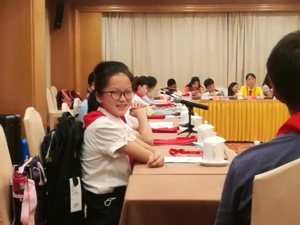 代表■全市唯一！泗洪一学生代表宿迁参加全国少代会