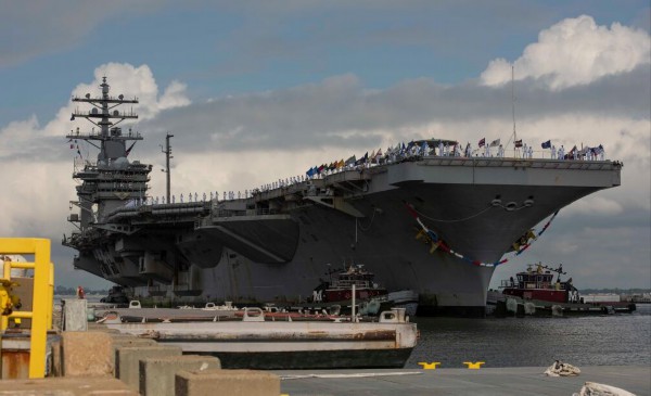 艾森豪威尔|美军航母创下206天连续航行纪录 因新冠疫情不敢靠港