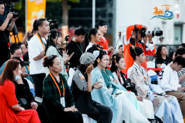 汉服■国潮汉风耀彭城，千年汉服展华彩！2020“礼衣华夏”汉服模特大赛全国总决赛在徐州揭晓