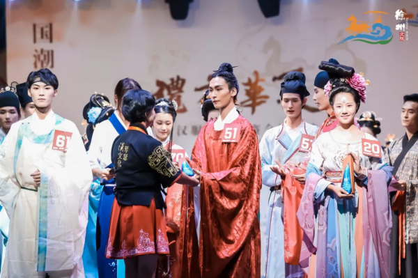 汉服■国潮汉风耀彭城，千年汉服展华彩！2020“礼衣华夏”汉服模特大赛全国总决赛在徐州揭晓