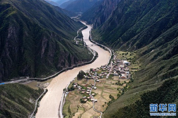 （西藏昌都解放70周年&middot;图文互动）（8）西藏第一面五星红旗曾在这里升起
