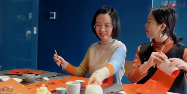 【武汉解封一周年】8个词，记录&ldquo;不服周&rdquo;的湖北人