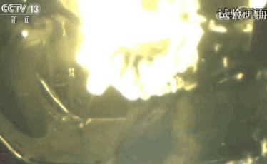 模拟电瓶车过充试验 来源 | 央视