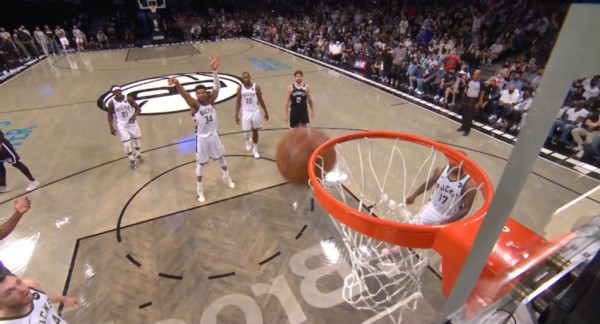 字母哥罚球三不沾。