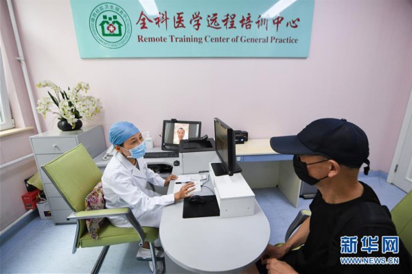 (新华全媒头条·小康圆梦·图文互动)(13)恢宏史诗耀千秋——写在中国共产党带领中国人民全面建成小康社会之际