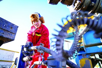 在平凡的岗位上创造不平凡的业绩